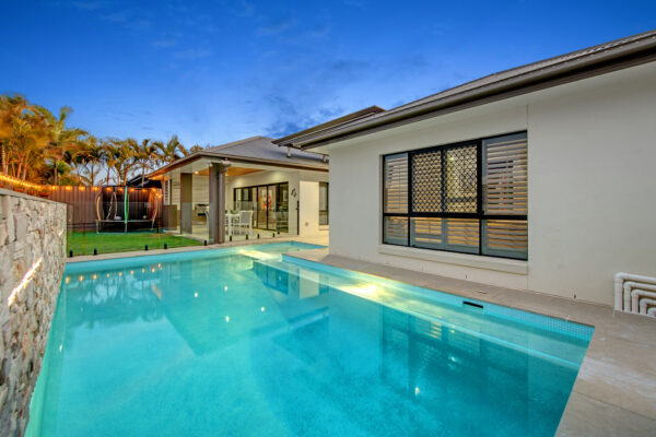 Norman Nth Lakes LR (7)